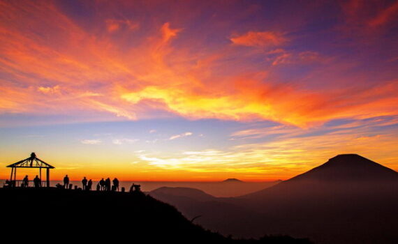paket sunrise sikunir