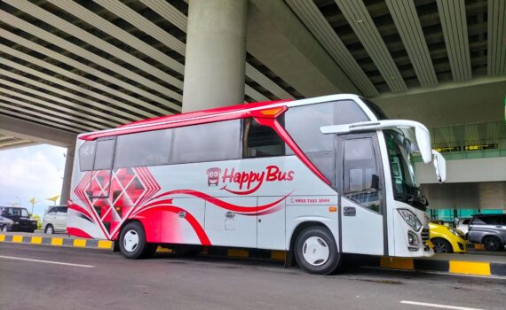 sewa bus medium jakarta