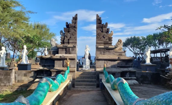 pantai ngobaran-harga paket wisata jogja